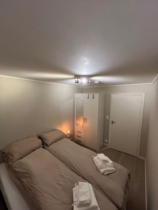 Appartamento Cozy By Sherpa Steps With Free Parking *