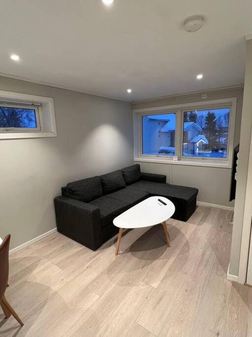 Cozy By Sherpa Steps With Free Parking * Tromsø